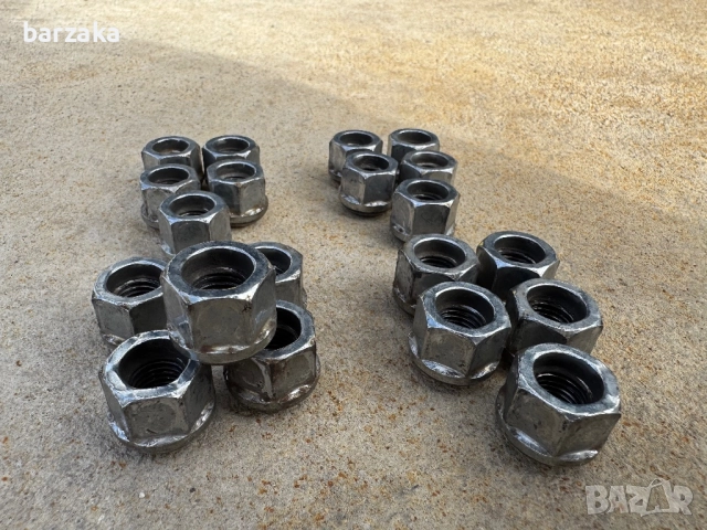 Гайки за джанти от Honda, снимка 3 - Части - 51951616