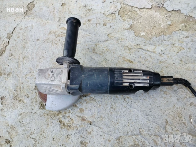 Ъглошлайф Black & Decker BD11 -720W, снимка 4 - Ъглошлайфи - 52792634