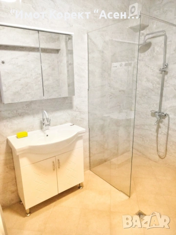 Имот Корект дава под наем Чисто нов 3-Стаен апарт, център, снимка 6 - Апартаменти - 53473391