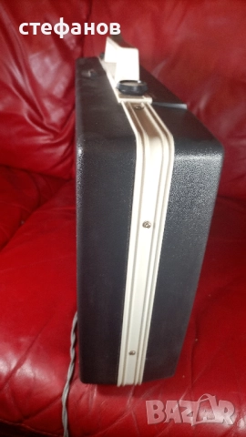 Ретро японски грамофон-куфарче, лампово, model-spe-7, снимка 13 - Антикварни и старинни предмети - 52748821