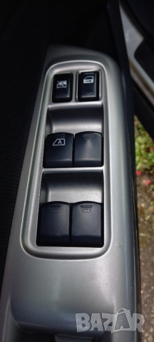 Бутони ел. стъкла Subaru Forester III