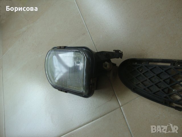 Продавам части от предна броня за Мерцедес C  W 203, снимка 4 - Части - 38987236