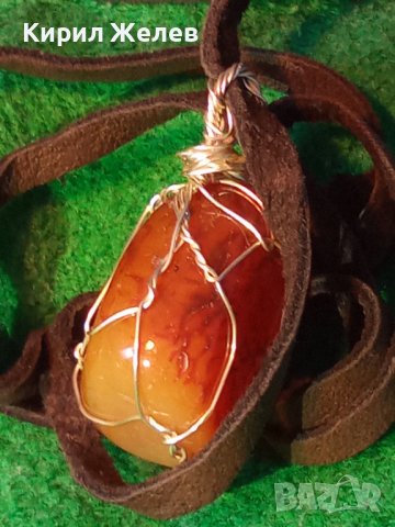 КРАСИВ ВИНТИДЖ - АРТ МЕДАЛЬОН НАТУРАЛЕН КАМЪК КАРНЕОЛ с ШНУРЧЕ от ВЕЛУР 21231, снимка 3 - Колиета, медальони, синджири - 41483298