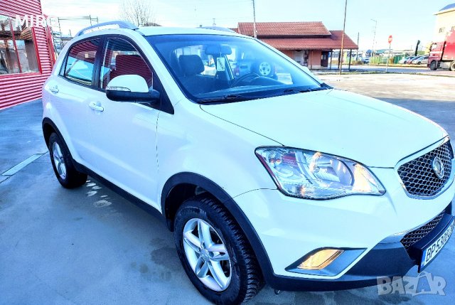 Ssang Yong Korando, снимка 15 - Автомобили и джипове - 39032428