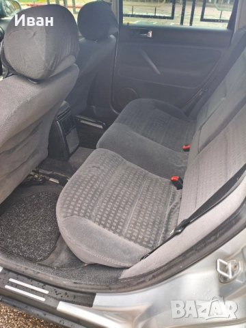 Vw Passat 1.8 T, снимка 15 - Автомобили и джипове - 52221099