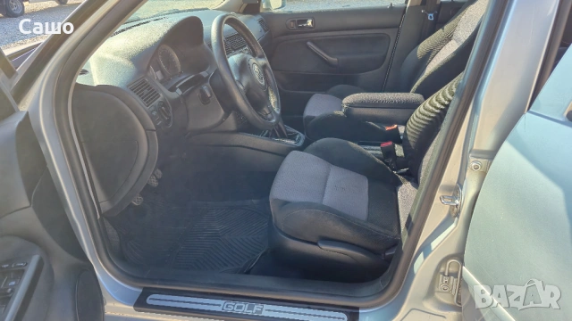 Голф 4 1.9 TDI/101 Топ Състояние, снимка 16 - Автомобили и джипове - 53729975