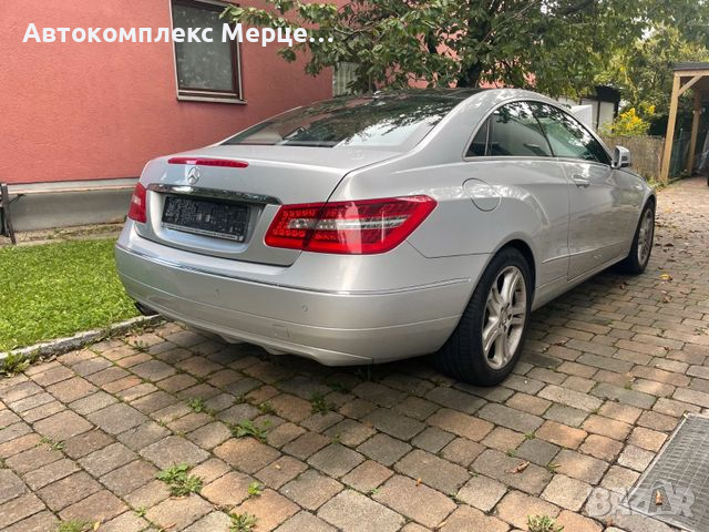 Mercedes-Benz E 200 Coupe BlueEFFICIENCY Elegance, снимка 2 - Автомобили и джипове - 36190063
