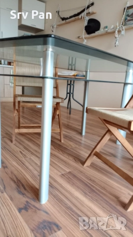 Стъклена Маса с 2 плота 90 см на 1.60 см, снимка 5 - Маси - 51956077