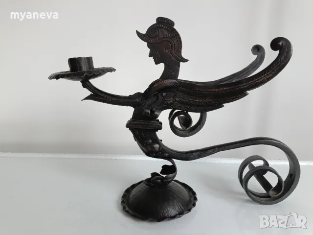 Vintage , настолен свещник, ангел , ковано желязо с богата орнаментика. , снимка 3 - Антикварни и старинни предмети - 49119858