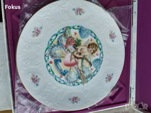 Колекционерска чиния Royal Doulton Valentines Day 1983, снимка 2 - Антикварни и старинни предмети - 53445000