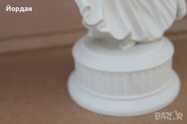 Английска порцеланова фигура 'Wedgwood   The dancing hours 1  993, снимка 6 - Колекции - 51251884