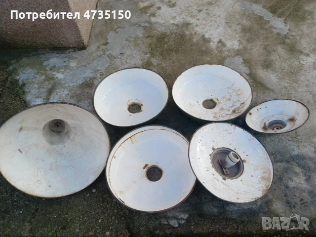 Лото от стари емайлирани лампи, снимка 2 - Антикварни и старинни предмети - 53444611