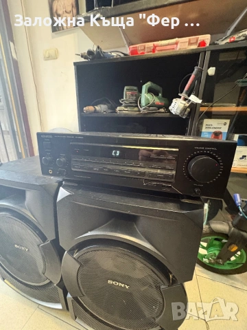 Усилвател с тонколони Sony