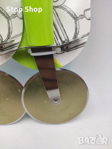 Нож за пица , снимка 2 - Аксесоари за кухня - 41537509