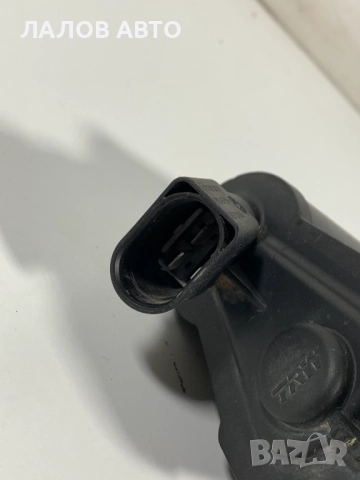 Задно ляво моторче ръчна спирачка Ауди А6 Ц6 Zadno lqvo motorche ruchna spirachka Audi A6 323229695, снимка 2 - Части - 51512289