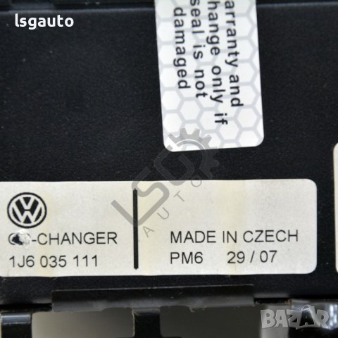 CD чейнджър Volkswagen Touareg I (7L) 2002-2010 ID:96278, снимка 2 - Аксесоари и консумативи - 40034215