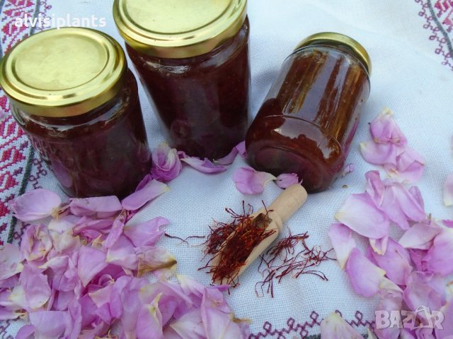Разкошно домашно сладко от маслодайна роза с шафран, снимка 4 - Домашни продукти - 41247847
