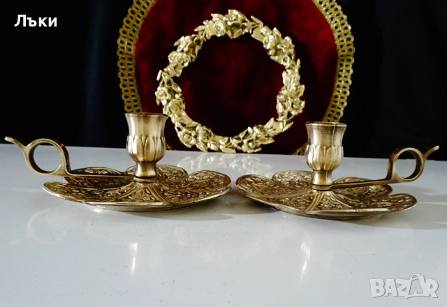 Викториански бронзов свещник,детелина,орнаменти. , снимка 9 - Антикварни и старинни предмети - 52417433