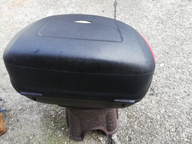 Мото Куфар Givi за две каски, снимка 5 - Аксесоари и консумативи - 41046151