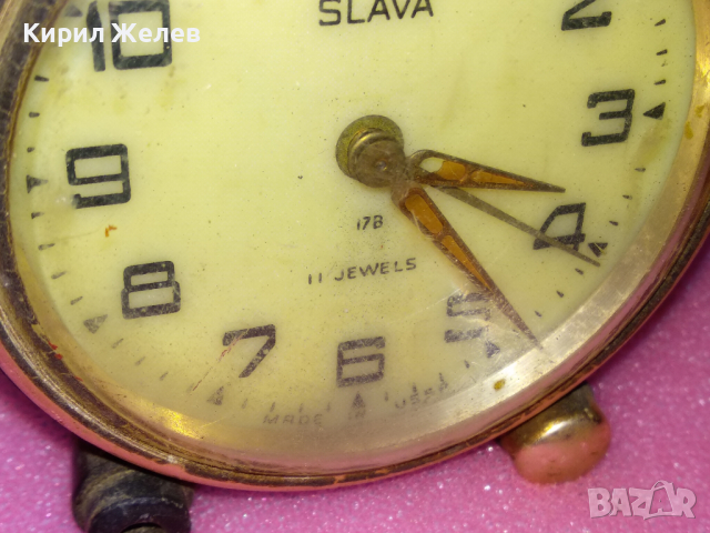 SLAVA MADE in USSR Стар КОЛЕКЦИОНЕРСКИ РУСКИ БУДИЛНИК МЕХАНИЧЕН НАСТОЛЕН ЧАСОВНИК СЛАВА СССР 43040, снимка 2 - Антикварни и старинни предмети - 44548994