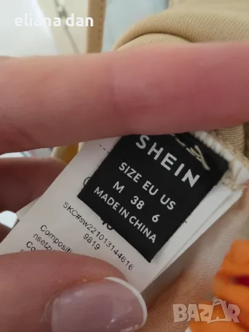 Продавам топ на Shein, размер Eur 38, снимка 2 - Корсети, бюстиета, топове - 55900453