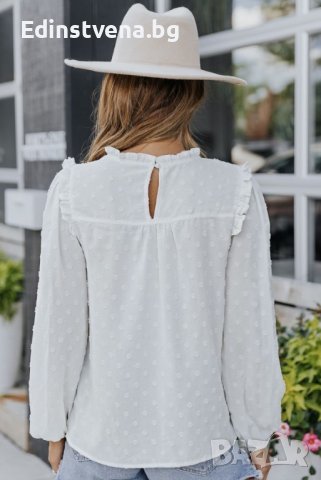 Дамска елегантна блуза в бяло с принт на точки и ефектно бродирано деколте, снимка 2 - Блузи с дълъг ръкав и пуловери - 39890805