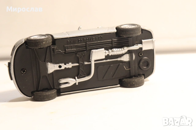 1:43 BMW Z3 ИГРАЧКА КОЛИЧКА МОДЕЛ, снимка 6 - Колекции - 53772122