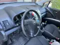 Toyota Corolla Verso 2.2 D-4D, снимка 8