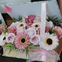 Кутия книга със сапунени цветя страхотен подарък за всеки специален павод, снимка 8 - Подаръци за жени - 40950715