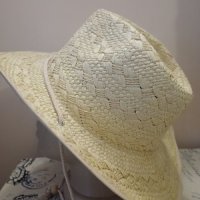 Дамска лятна каубойска шапка Шик, снимка 3 - Шапки - 41398229