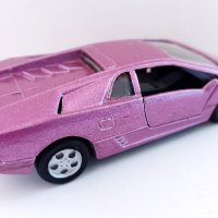 Lamborghini Diablo Maisto 1:40, снимка 4 - Колекции - 42018299