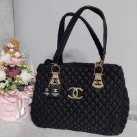  Луксозна Черна чанта код Р61, снимка 1 - Чанти - 35654239