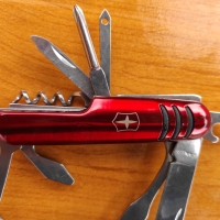 Джобно многофункционално ножче , снимка 1 - Ножове - 10987508