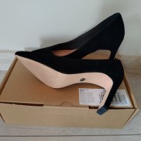 Reserved Premium - черни велурени обувки 37, снимка 3 - Дамски елегантни обувки - 40849974