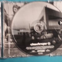 Clawfinger – 2003 - Zeros & Heroes(Funk Metal,Groove Metal), снимка 3 - CD дискове - 42688800