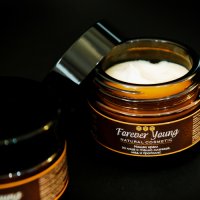 Натурална козметика Forever YoungНощен крем за лице с пчелно млечице мед и прополис, снимка 2 - Козметика за лице - 38926511
