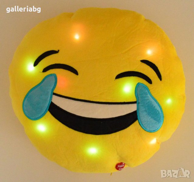 Светещи възглавници емоджи , снимка 1