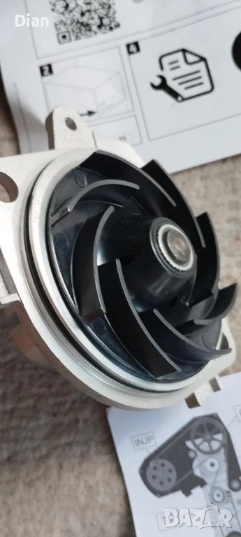 Продавам водна помпа Opel Zafira B 1.9 120к.с., снимка 1