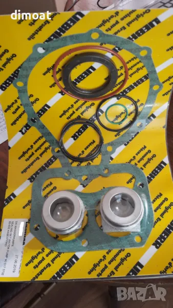 Резервни части за Liebherr (ремонтен комплект водна помпа), снимка 1