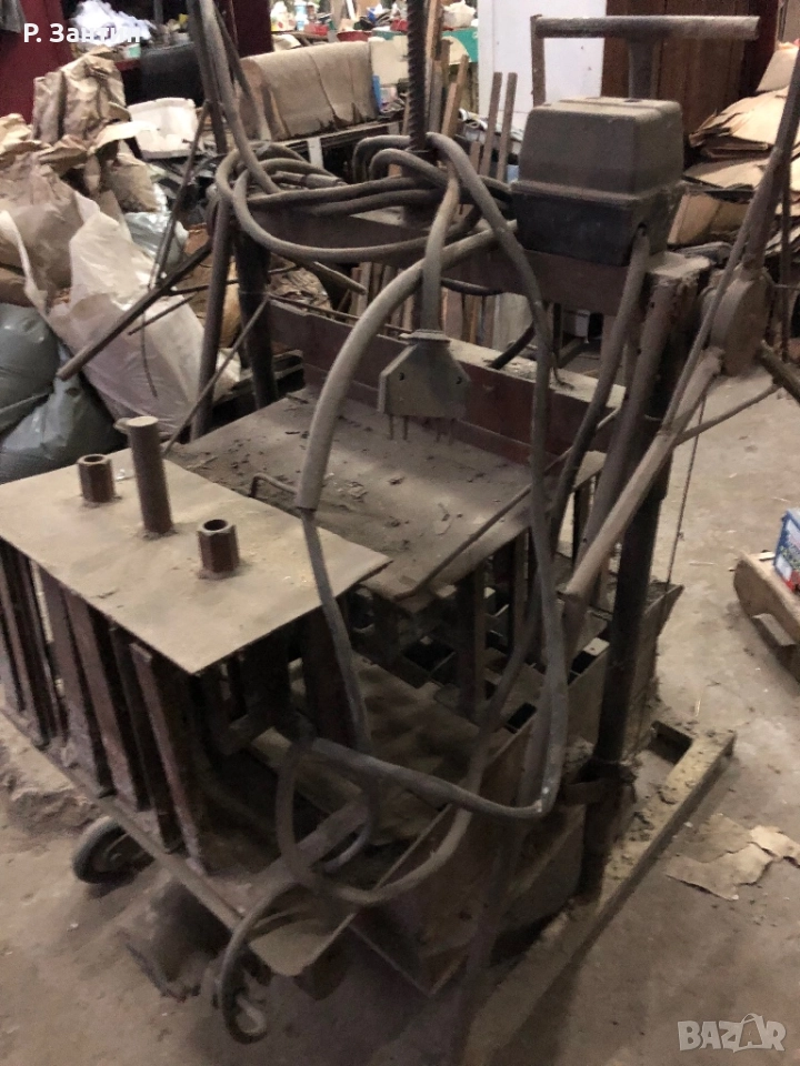 Преса за бетонови комини , снимка 1