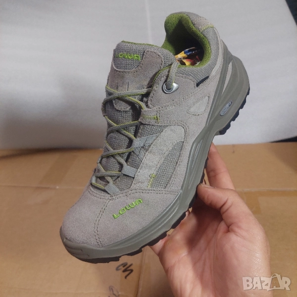 туристически обувки Lowa Sirkos GTX номер 39 , снимка 1