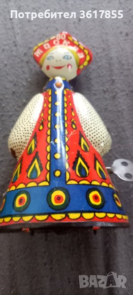 Ретро играчка от СОЦА , ръчно навиваща се, снимка 1