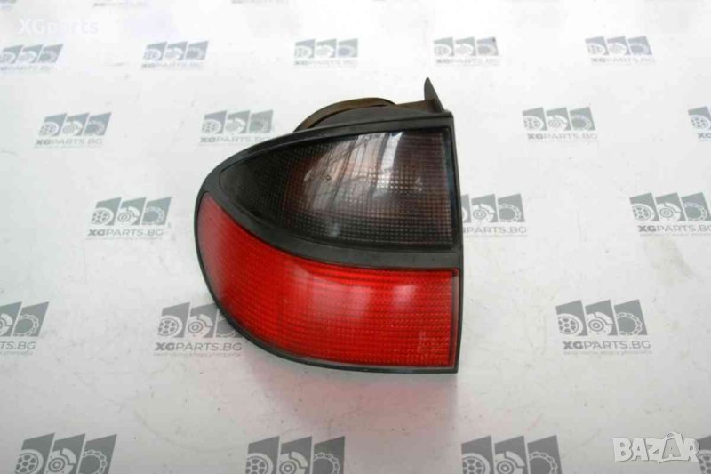 Ляв външен стоп за Renault Laguna I хечбек (1993-2002), снимка 1