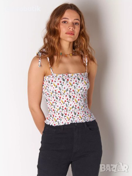 Топ с флорален принт, снимка 1