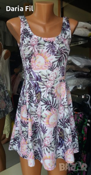 Кукленска рокля на цветя , снимка 1