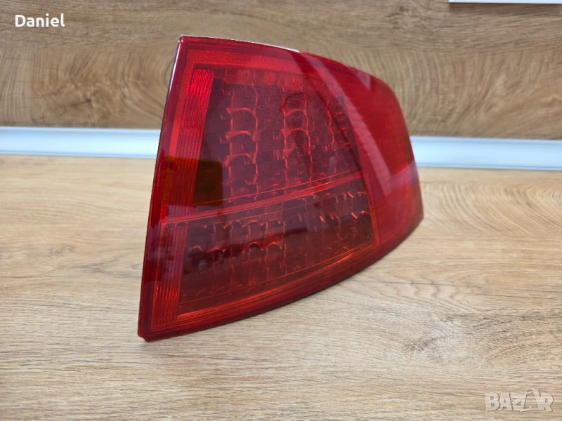 Десен Стоп Audi A8 D3, снимка 1