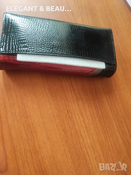 Лачено дамско портмоне от естествена кожа  с вътрешен монетник, снимка 1