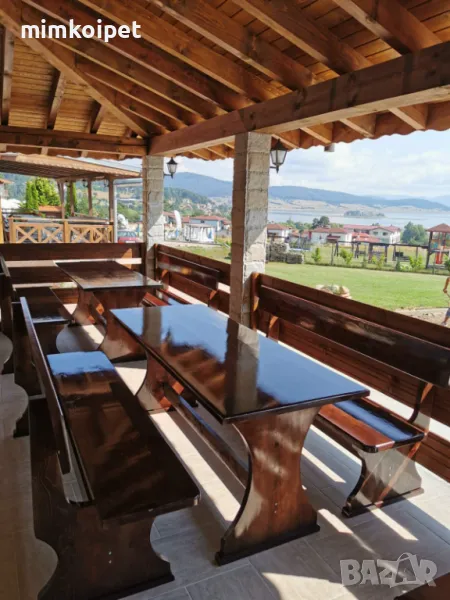 Маси и пейки, снимка 1