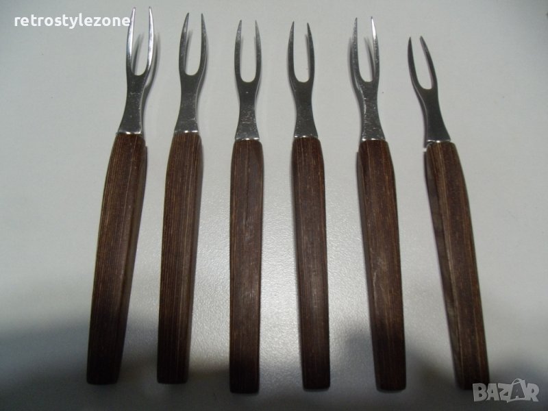 № 7122 стари коктейлни вилички   - с два рога  - комплект 6 броя  - метал / дърво  - дължина 15 см, снимка 1