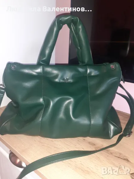 Дамска чанта в зелено , снимка 1
